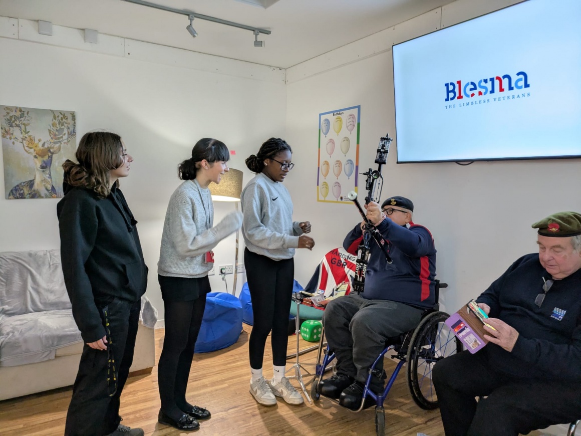 Blesma visiting the House Project